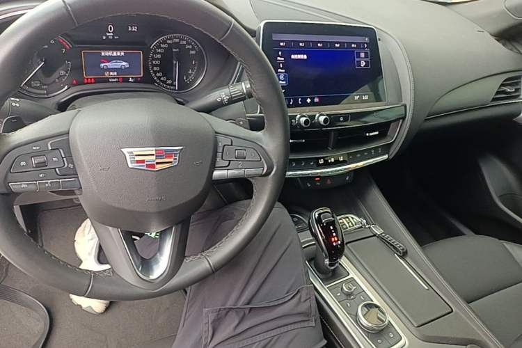 Used Cadillac CT5 2021 Revised 28T Luxury Version
