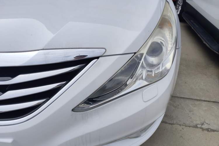 Used Hyundai Sonata 2014 2.4L Automatic Luxury Version China IV Standard