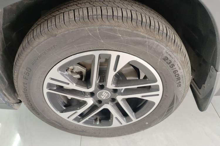 Used JETOUR Shanhai L6 2024 1.5TD DHT MAX
