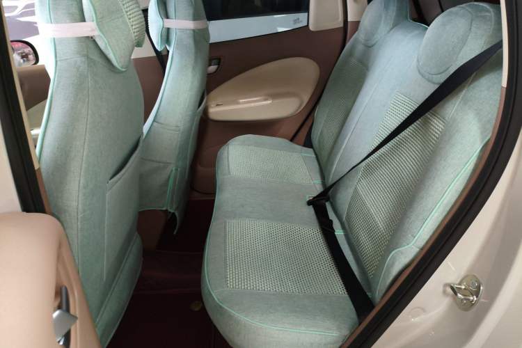 Used Wuling Hongguang MINIEV 2025 Four-Door Version Advanced Edition Left Rear Seat