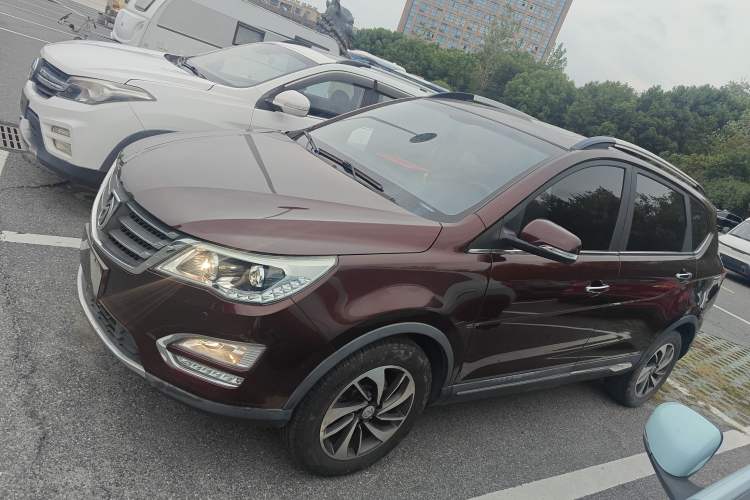 Used Baojun 560 2016 1.8L Manual Luxury Edition