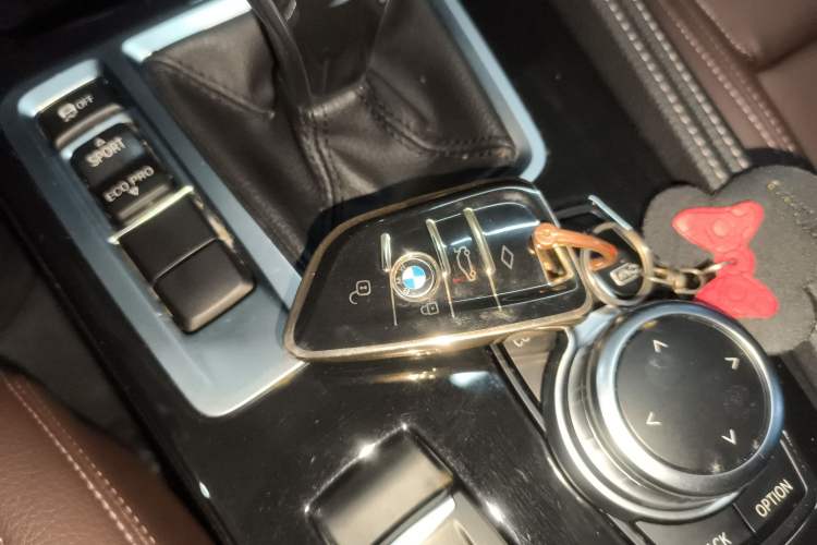 Used BMW 1 Series 2023 120i M Sport Night Edition Interior 1