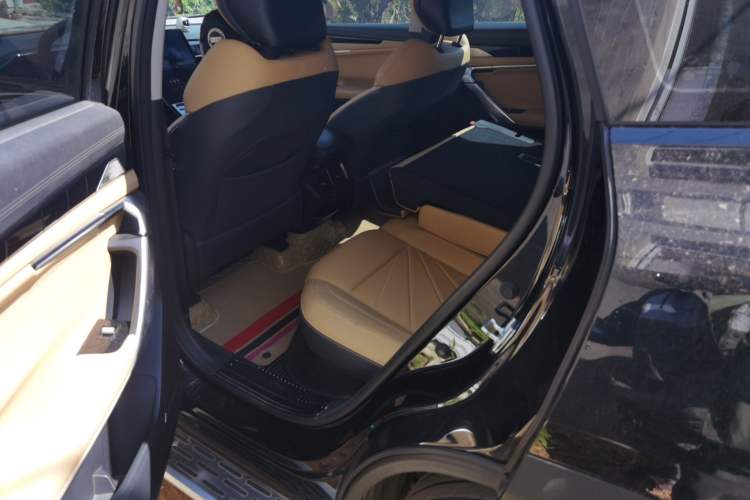 Used Geely Auto FX11 2023 1.5TD DCT Prestige Edition
