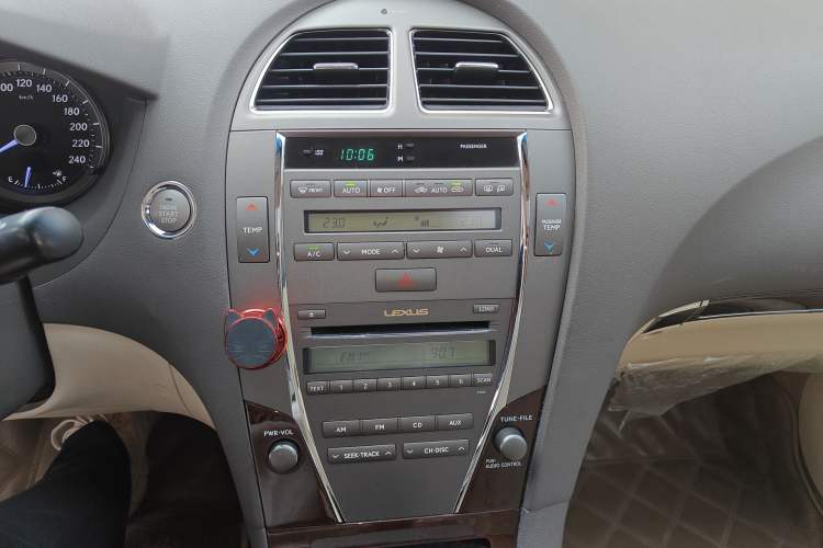 Used Lexus ES 2010 240 Elegant Edition
