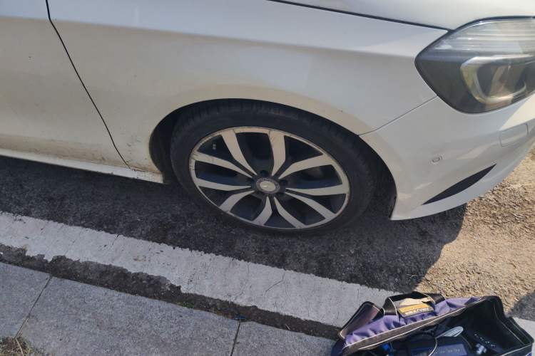 Used Mercedes-Benz A-Class 2015 A 200 Fashion Model
