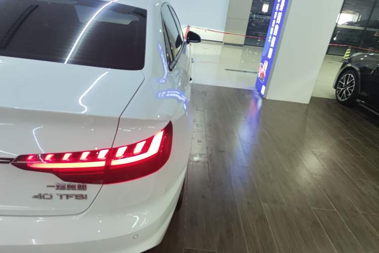 Used Audi A4L 2022 40 TFSI Luxury Dynamic Model