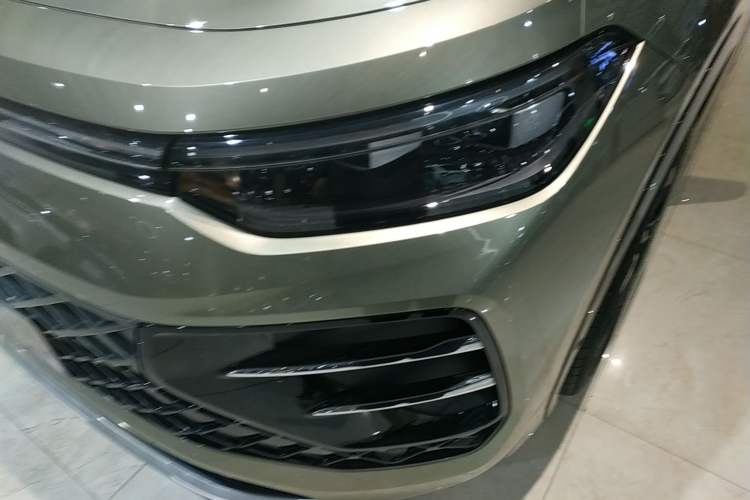 Used Volkswagen Tayron 2025 Tiguan L 380TSI 4Motion Luxury Easy Package