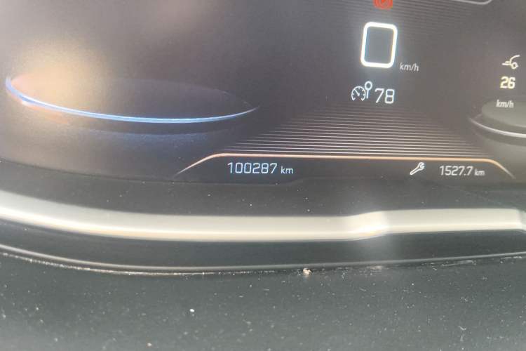 Used Peugeot 4008 2017 350THP Elite Edition Odometer Close Up