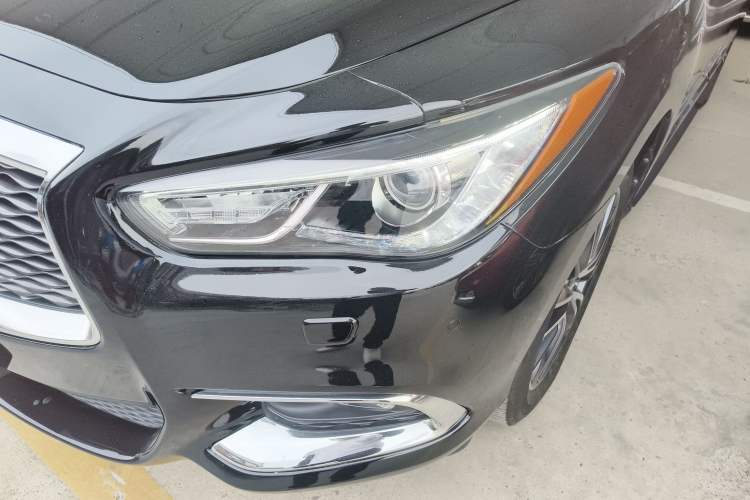 Used Infiniti QX60 2018 2.5 S/C Hybrid Two-Wheel-Drive Excellence Edition China VI Standard