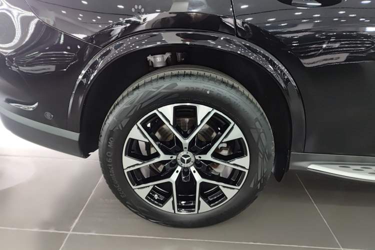 Used Mercedes-Benz GLC 2024 GLC 260 L 4MATIC Luxury Model 5 Seats