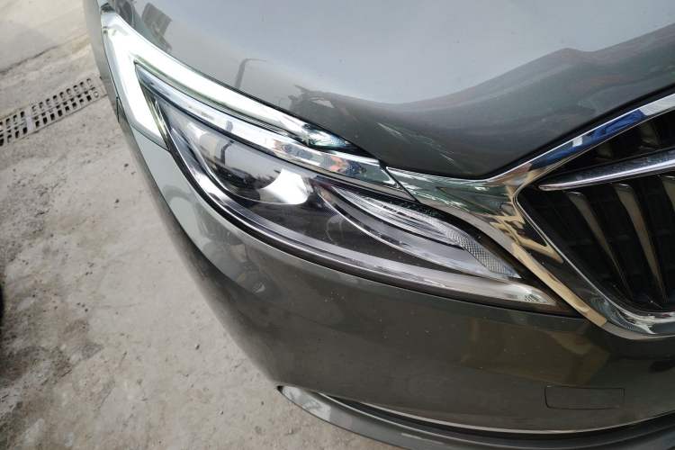 Used Buick GL8 2018 ES 28T Comfort Model China VI Standard
