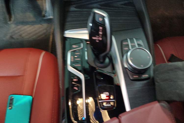 Used BMW 5 Series New Energy 2021 535Le M Sport Package Gear Lever