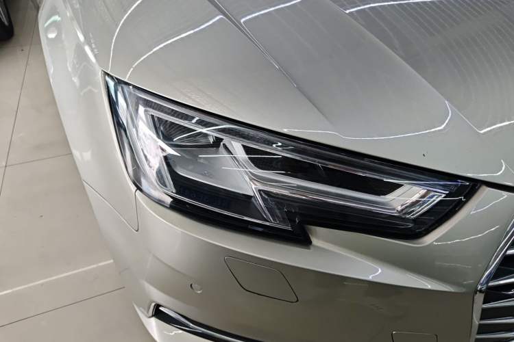 Used Audi A4L 2018 30th Anniversary Edition 40 TFSI Trendy Model Right Front Headlight