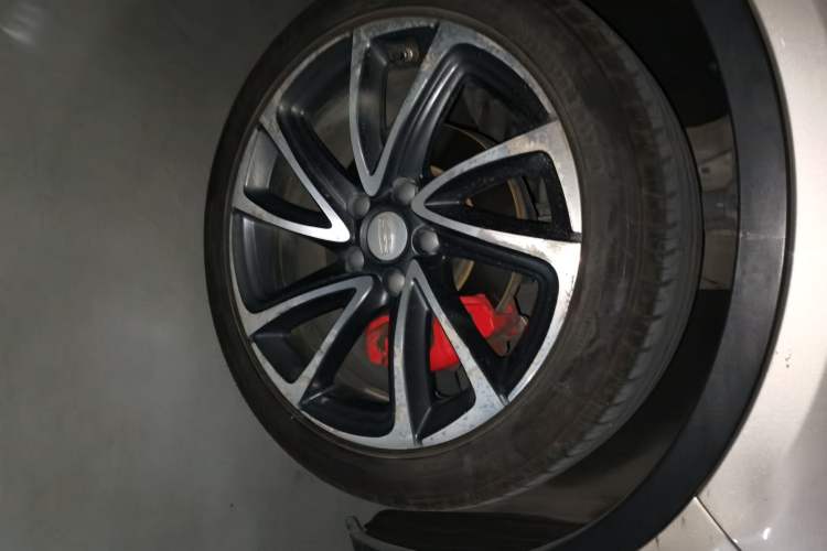 Used Geely Auto Emgrand GS 2017 Sport Edition 1.3T Automatic Smart Connectivity Model