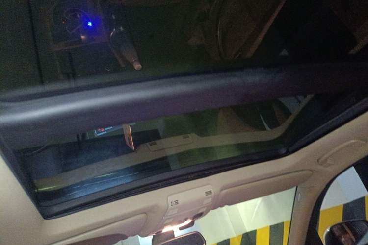 Used BMW X1 2012 sDrive18i Luxury Edition