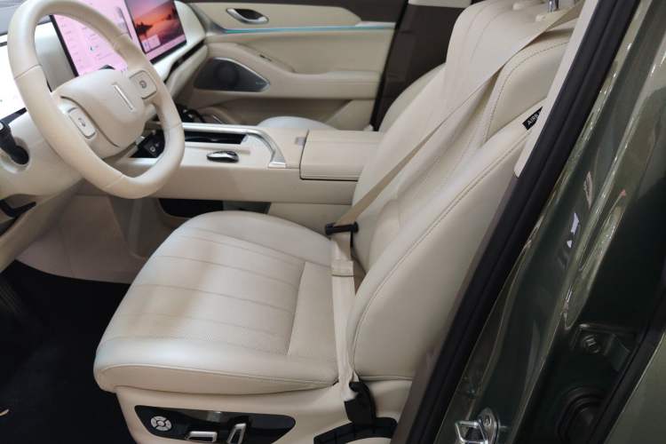 Used Wey Lanshan 2025 Four-Wheel Drive Max