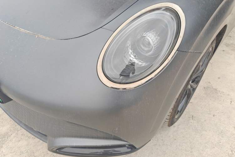 Used ORA Lightning Cat 2024 Dark Night Edition 555km Prestige Version
