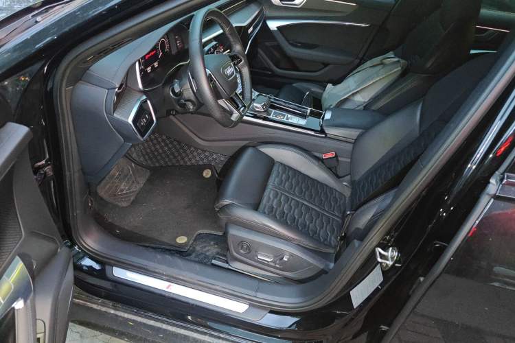 Used Audi RS 6 2021 RS 6 4.0T Avant Prestige Edition Left Front Seat