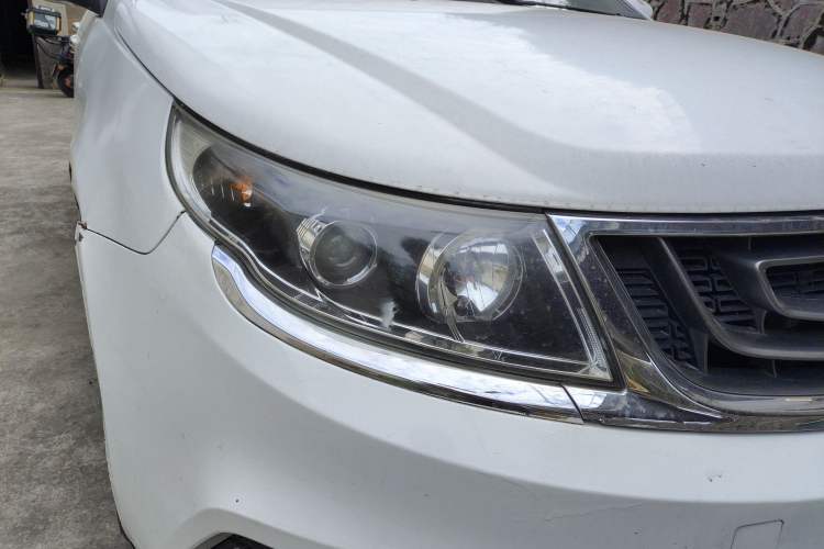 Used Geely Auto Vision 2017 1.5L Manual Happiness Edition Right Front Headlight