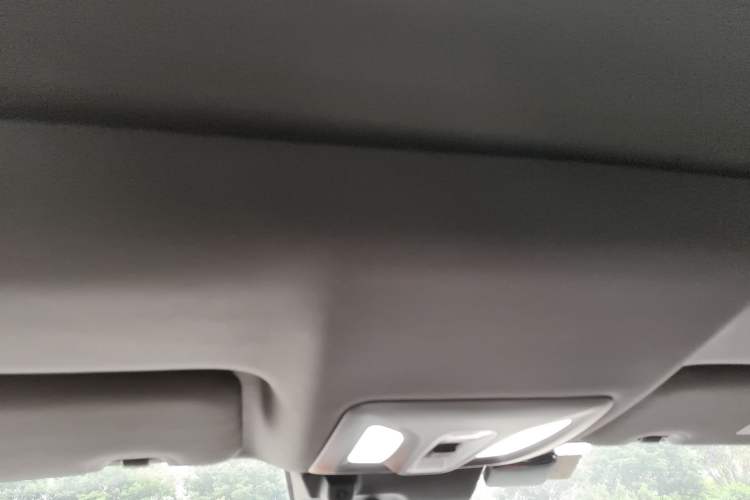 Used CHANGAN UNI-V 2022 1.5T Prestige Version