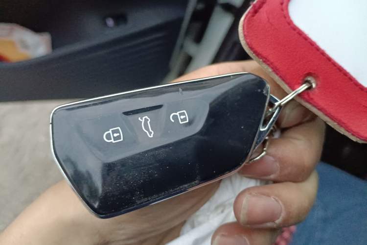 Used Volkswagen ID.4 CROZZ 2022 Long-Range PURE+ Edition Vehicle Key