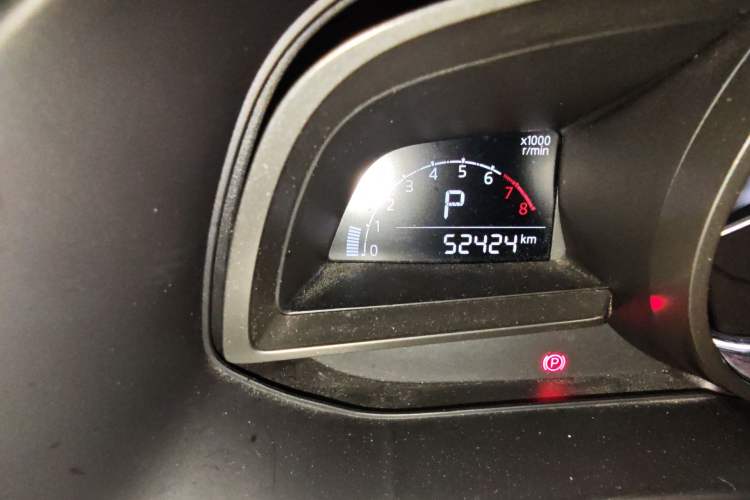 Used Mazda 3 Axela 2019 Cloud-Controlled Sedan 1.5L Automatic Luxury Model China VI Standard