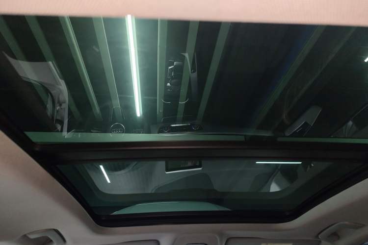 Used Audi A4L 2019 40 TFSI Fashion Version China V
