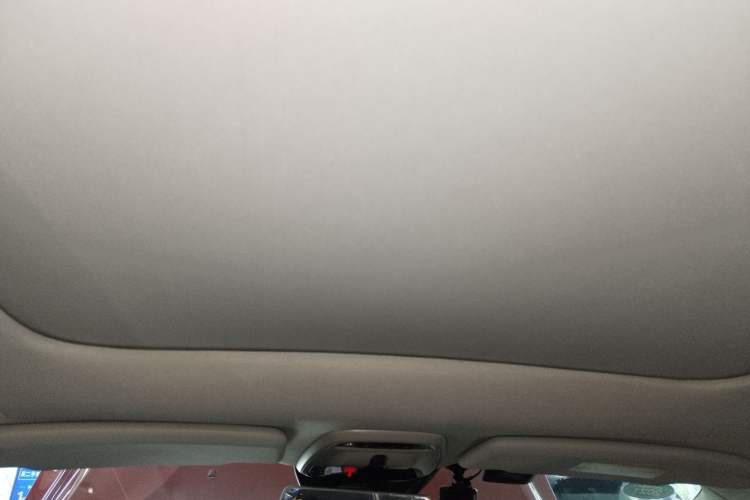 Used Volvo V40 2018 T3 Zhiyi Edition
