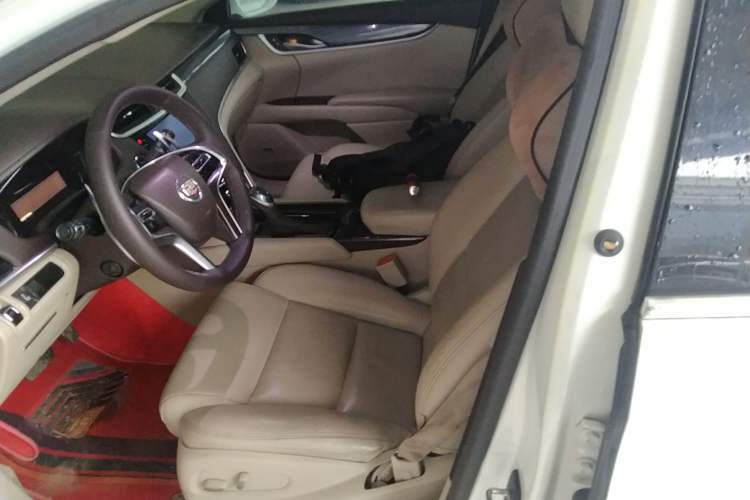 Used Cadillac XTS 2014 28T Comfort Version
