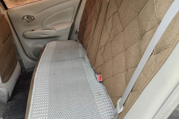 Used Nissan Sunny 2011 1.5XE CVT Comfort Edition Left Rear Seat