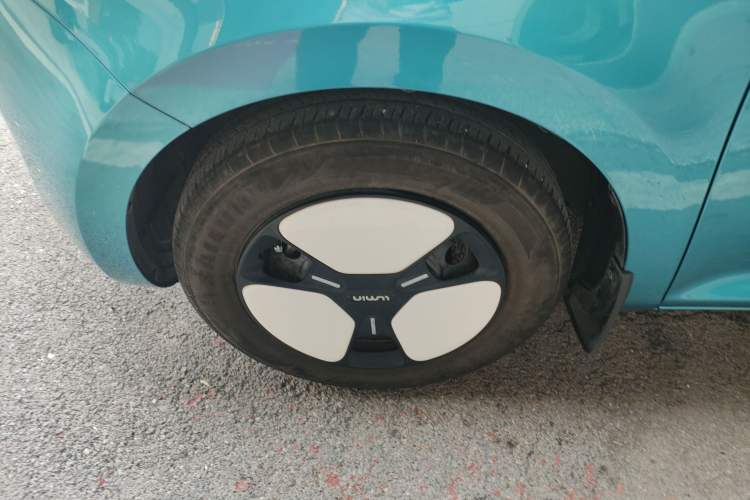 Used CHANGAN NEVO Lumin 2022 210km Sweet Edition Left Front Wheel Hub