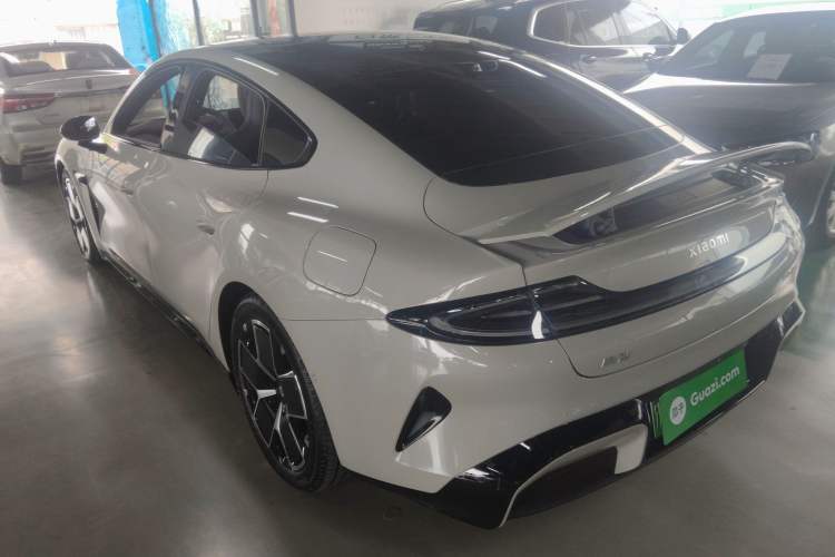 Used Xiaomi Auto SU7 2024 Four-Wheel Drive Ultra-Long Range Advanced Intelligent Driving Max Edition
