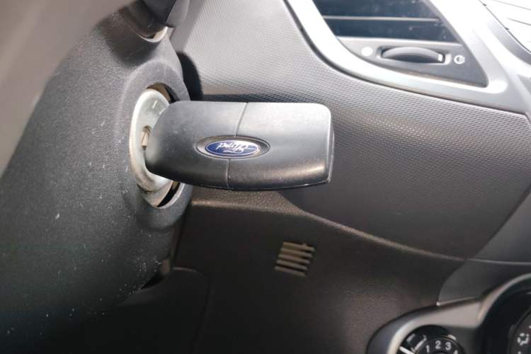 Used Ford Fiesta 2013 Hatchback 1.5L Automatic Fashion Edition