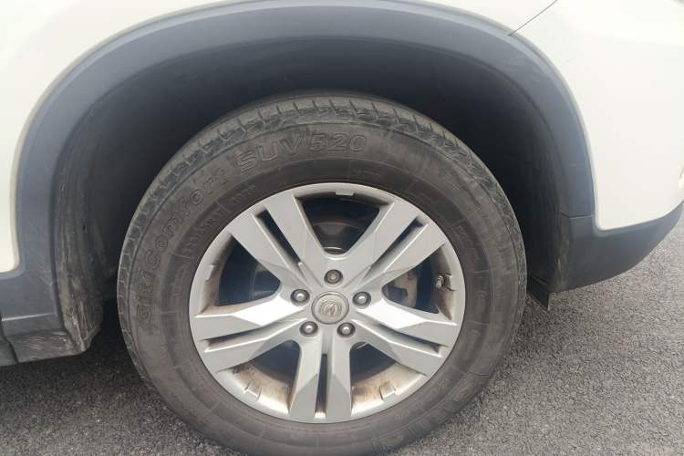 Used CHANGAN CS75 2016 1.5T Manual FENGSHANG Model Right Front Wheel Hub