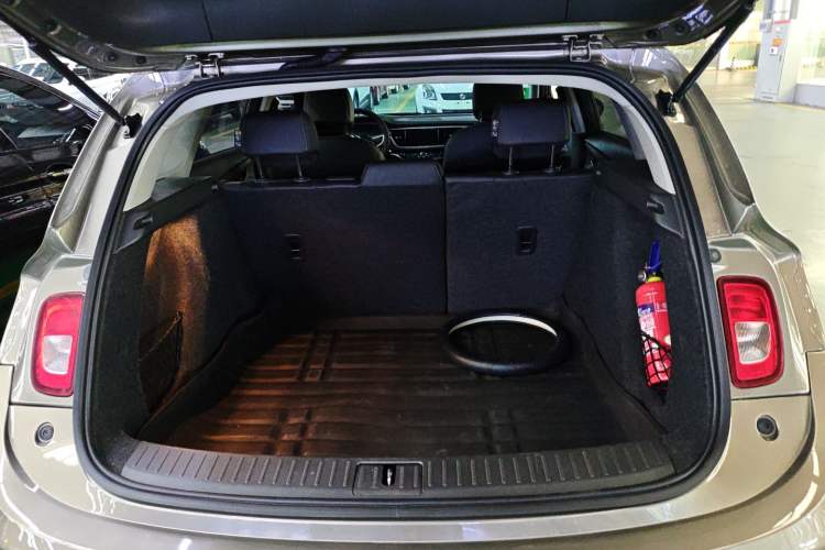 Used Buick Excelle GX 2019 18T Automatic Connected Elite Model China VI Standard
