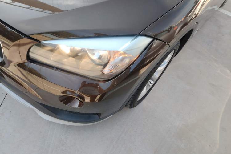 Used BMW X1 2015 sDrive18i Fashion Upgrade Edition Left Front Headlight