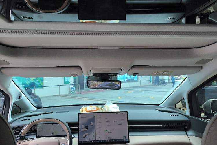 Used XPeng X9 2025 740 Ultra-Long Range Max