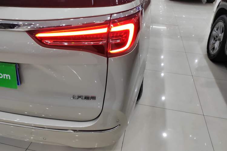 Used Buick GL8 2022 ES Landtrek 653T Comfort Edition