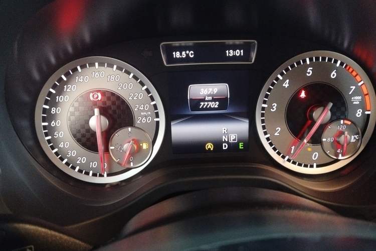 Used Mercedes-Benz A-Class 2015 A 200 Sport Edition Instrument Cluster