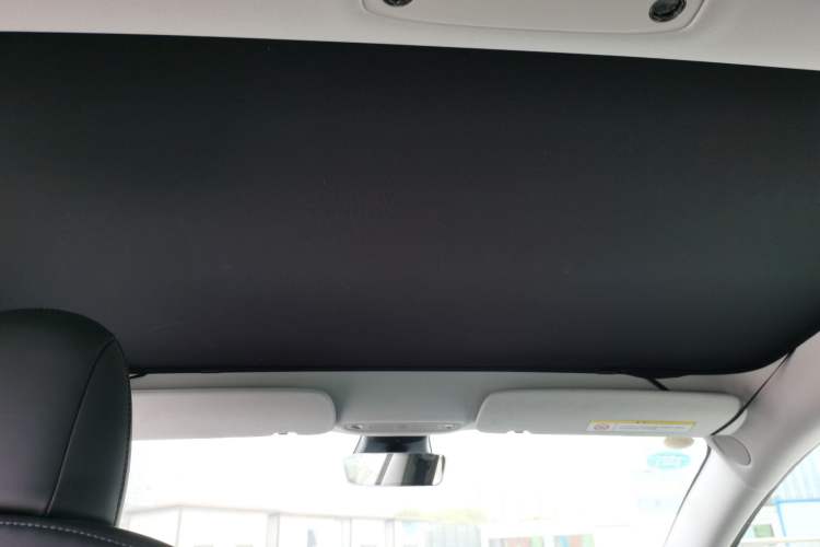 Used Tesla Model 3 2019 Standard Range Rear-Drive Upgraded Version
