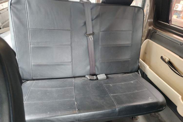 Used Foton MP-X E 2017 2.0L New Express Long Wheelbase 4Q20M Left Rear Seat