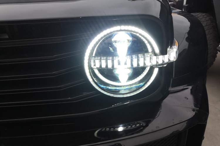 Used Tank 300 2025 2.0T Conqueror
