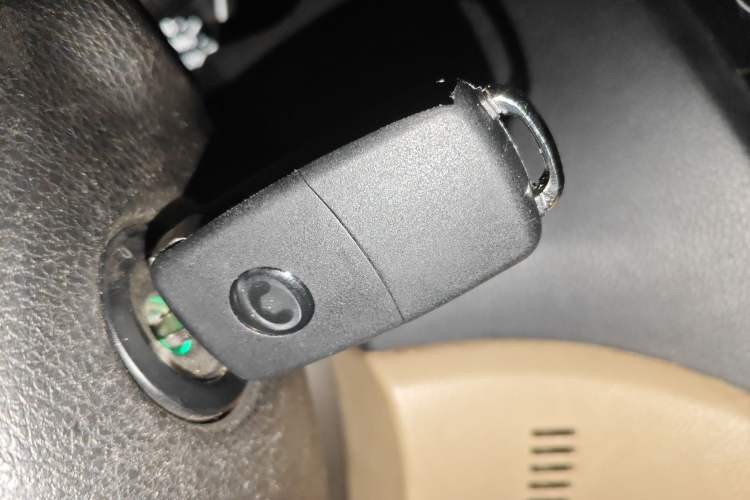 Used Haval H6 2011 2.0L Manual Two-Wheel Drive Urban Version