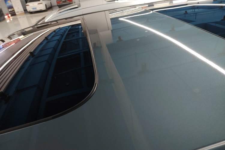 Used Zeekr 009 2024 7-Seater Walk-Through Version Four-Wheel Drive 108 kWh
