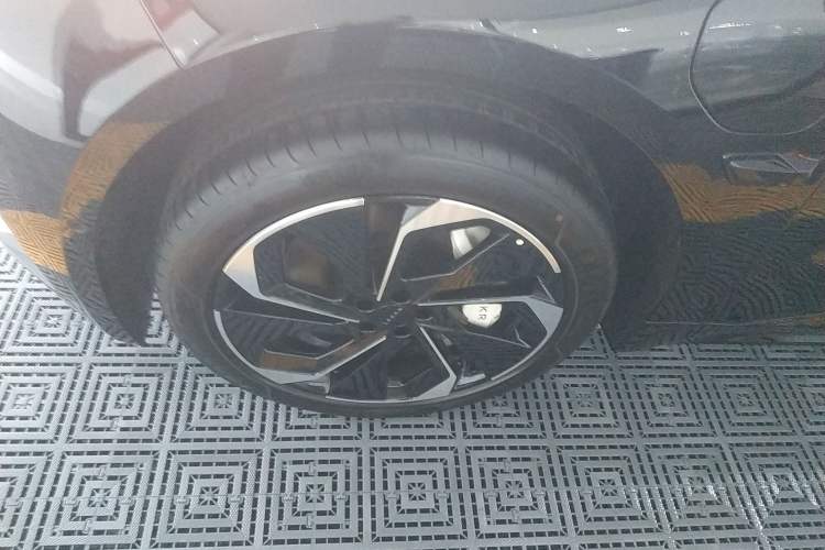 Used Zeekr 001 2023 YOU Edition 100 kWh