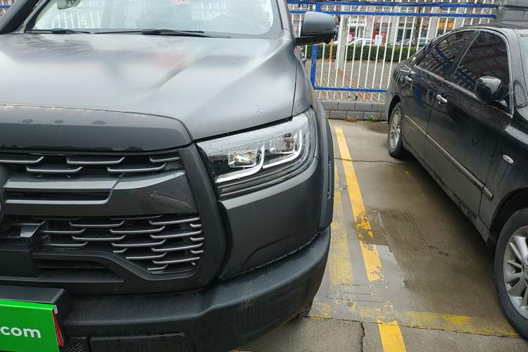 Used Great Wall Poer 2026 Model 2.4T Off-Road Pickup Automatic Diesel Four-Wheel-Drive High-End Version
