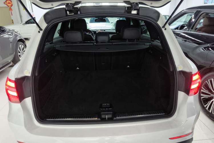 Used Mercedes-Benz GLC 2017 GLC 260 4MATIC Dynamic Edition