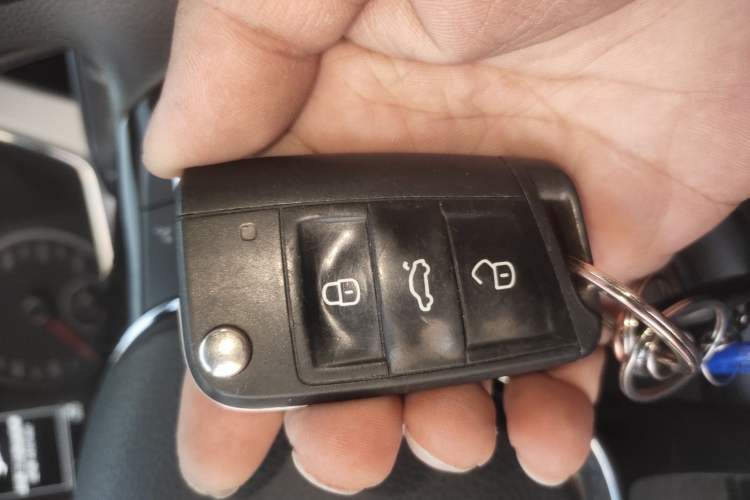 Used Volkswagen T-Cross 2019 1.5L Automatic Comfort Edition Vehicle Key