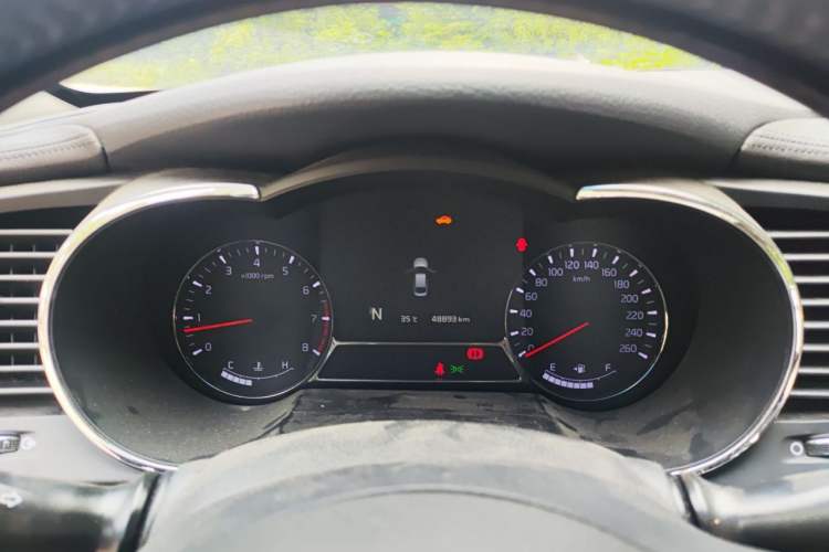 Used Kia K5 2014 2.0L Automatic LUXURY
