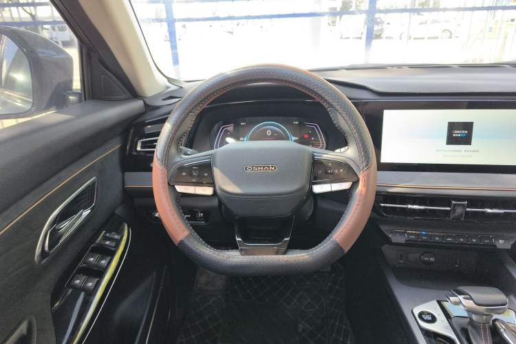 Used Oshan X7 PLUS 2023 Enjoy Edition 1.5T Automatic Prestige 7-Seater